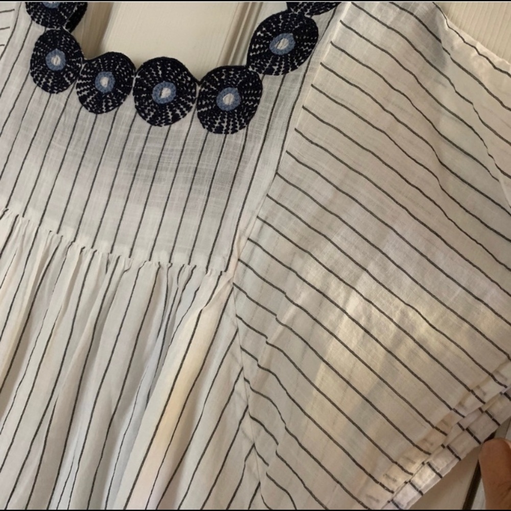 Madewell White and Blue Embroidered Tunic Dress. - Picture 6 of 6